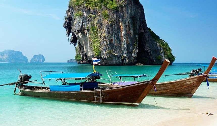 Таиланд отменил обязательные тесты для туристов