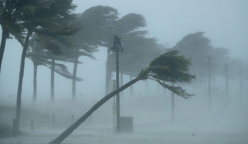 Российские туристы сообщают о тайфуне, обрушившемся на Боракай