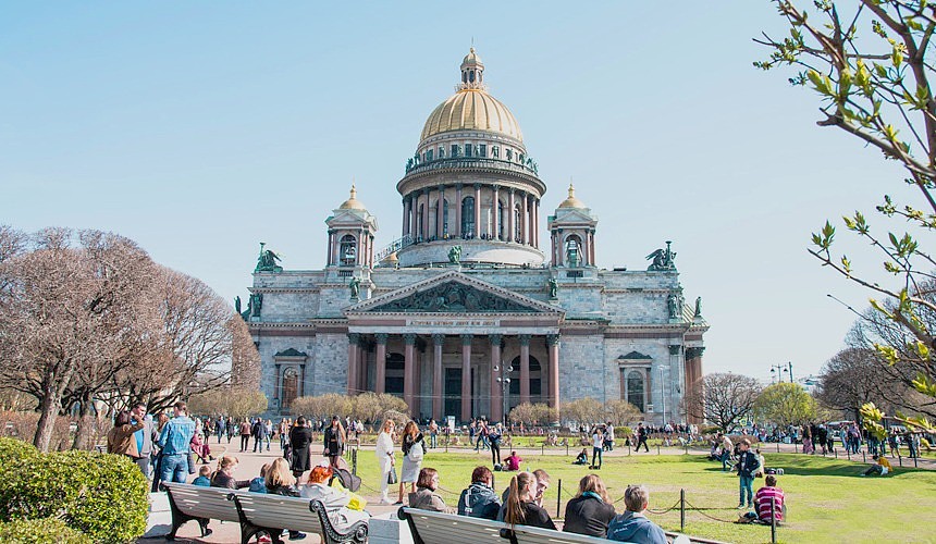 «Никто не расслабляется»: отели Санкт-Петербурга пустуют, но не теряют надежды