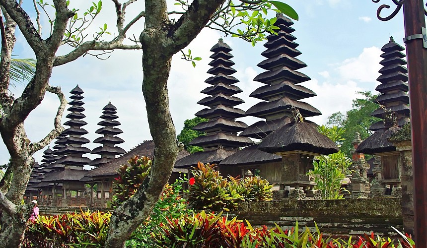 В Индонезии планируют выдавать «золотые» визы на 5–10 лет