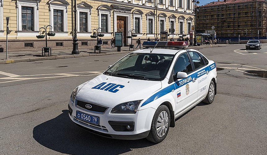 Санкт-Петербург готов поделиться опытом создания туристической полиции