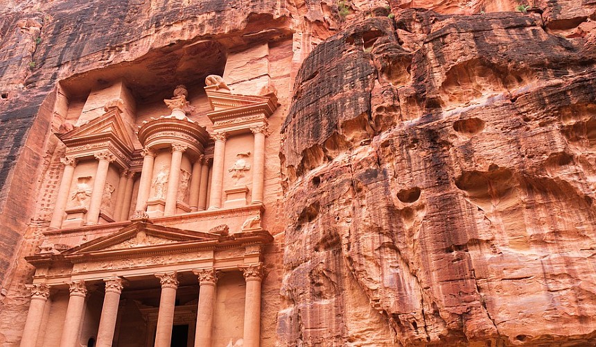 Иордания с 1 марта отменяет ПЦР-тесты для туристов