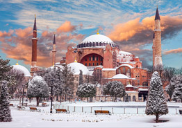 Новый год на двух континентах: зимние каникулы в Стамбуле