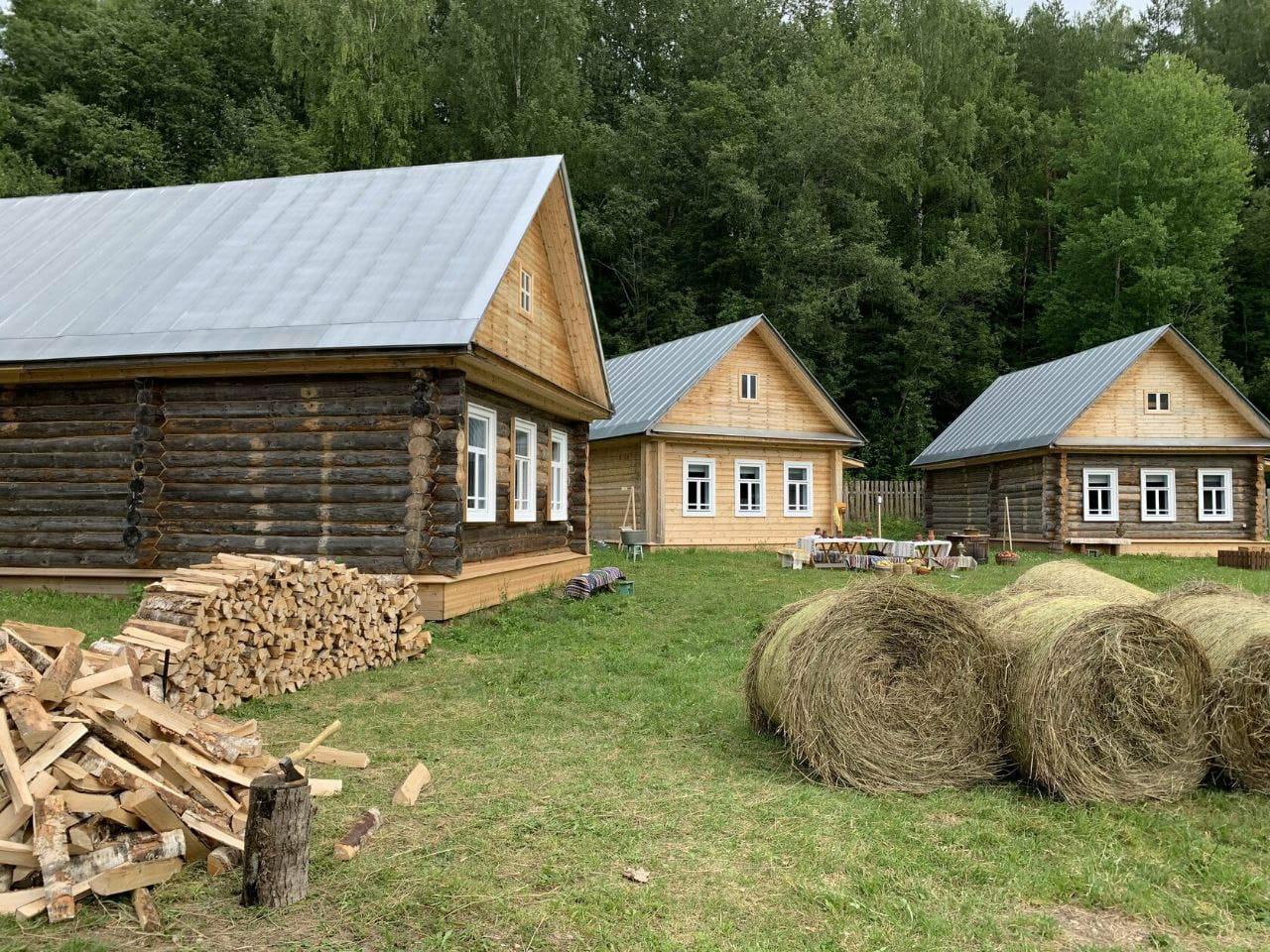 Вслед за глэмпингом во внутреннем туризме появился «избинг»