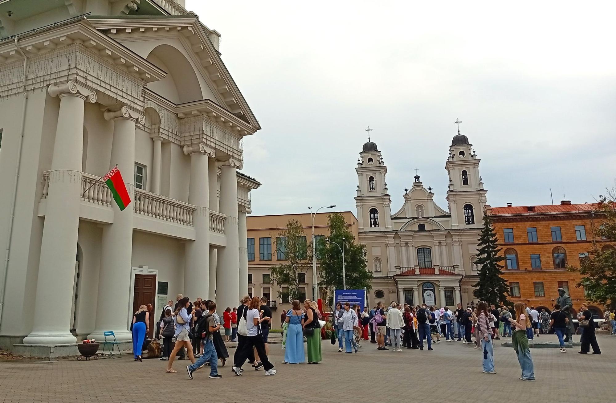 image3.jpg