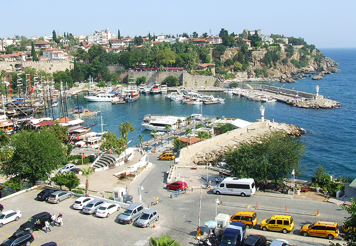 Безопасен ли отдых в Турции? Репортаж из Антальи