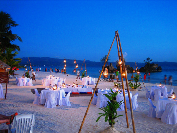 Boracay_Island.jpg