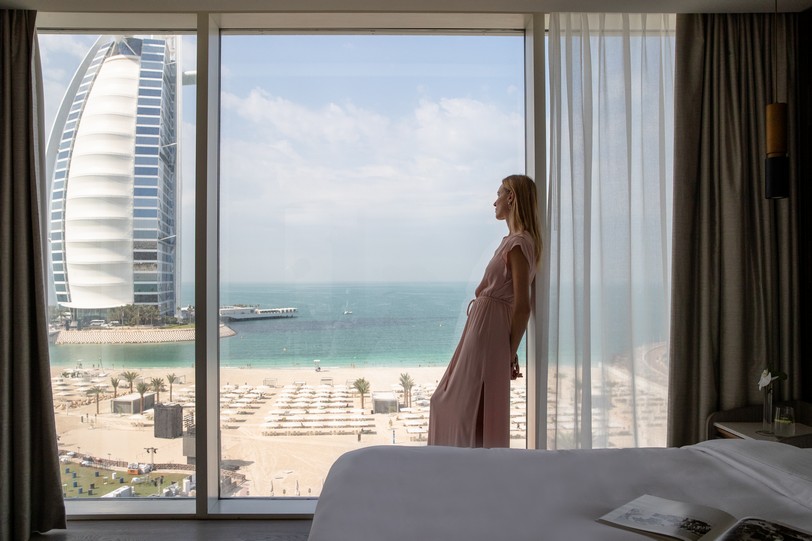 Jumeirah Beach Hotel - Lady in Suite.jpg