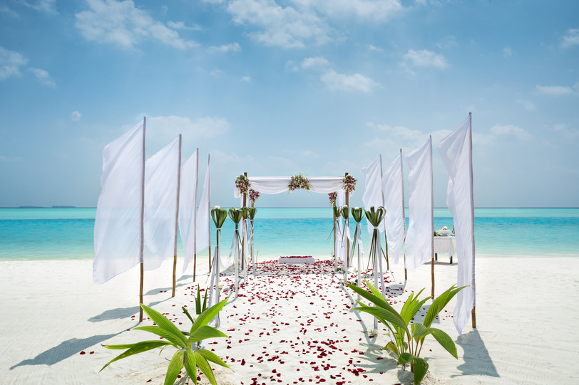 Anantara Kihavah - Ocean Ceremony Wedding.jpg