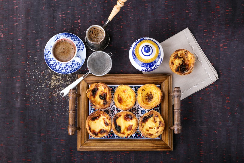 Traditional Portugese pastry Pastel de Nata (de Belem)_shutterstock_772862290.JPG