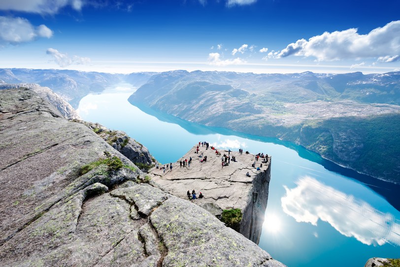 Прекестулен, Люсе-фьорд_Cliff Preikestolen at fjord Lysefjord - Norway shutterstock_433239040.jpg