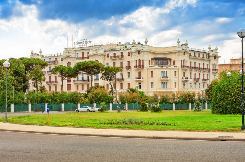 GRAND HOTEL, RIMINI ITALY shutterstock_515440024.JPG