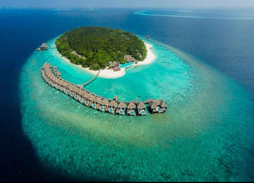 Dusit Thani Maldives.JPG