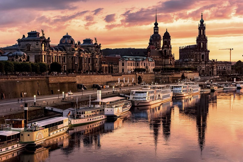 Sunset on Old Town in Dresden (c) Anita Demianowicz(1).JPG