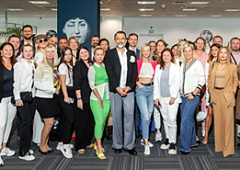 Оставаться в самом центре инноваций