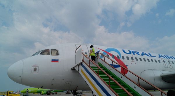 Суд запретил «Уральским авиалиниям» усложнять возврат билетов по болезни