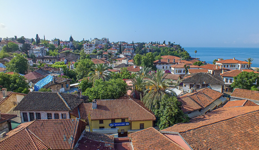 Туристов отвезут в Анталью в начале мая за 15 тысяч рублей