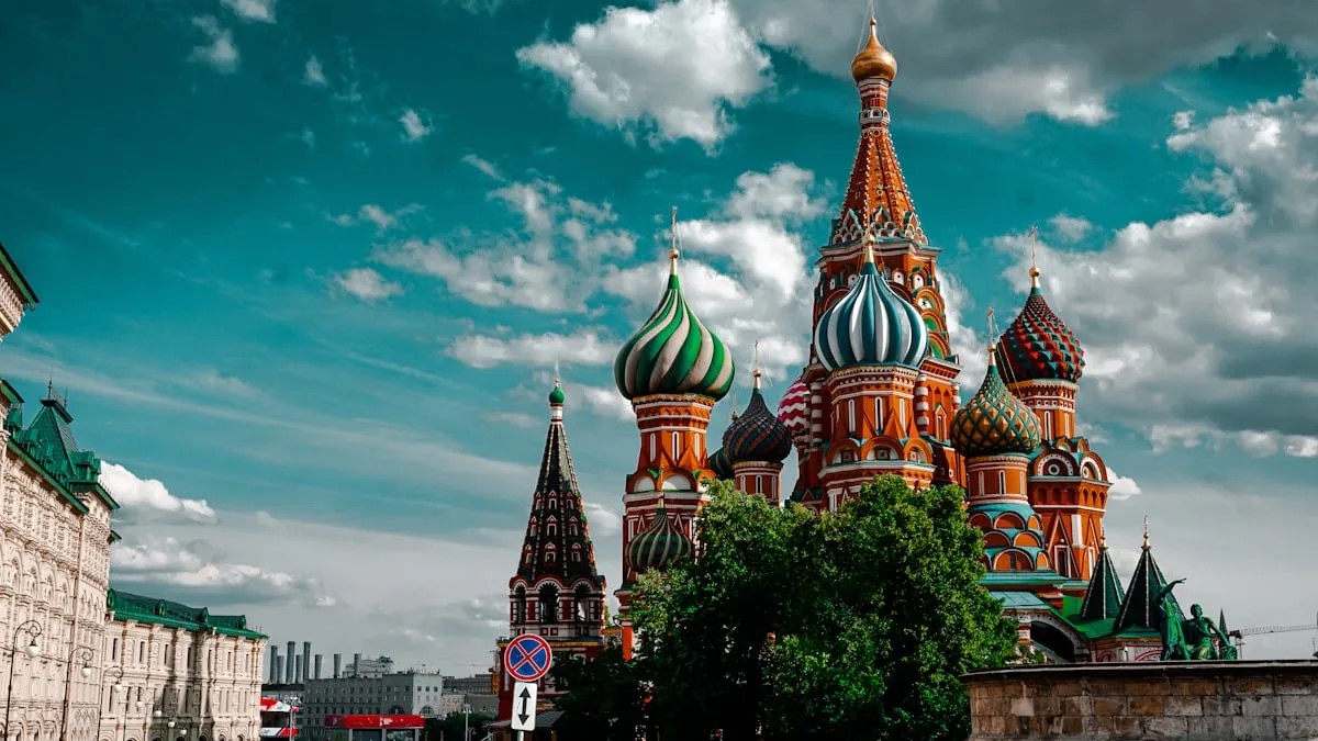 Мария Захарова пригласила иностранцев протестировать Visit Russia