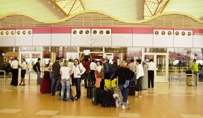 Российских туристов возмутил 500-рублевый сбор в аэропорту Шарм-эль-Шейха