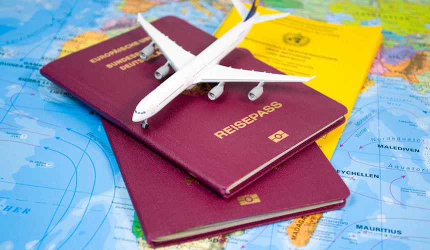 Правительство будет решать, граждане каких стран смогут получать визы в Россию