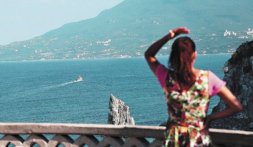 Власти Крыма: турсезон в регионе состоится, но турпоток просядет