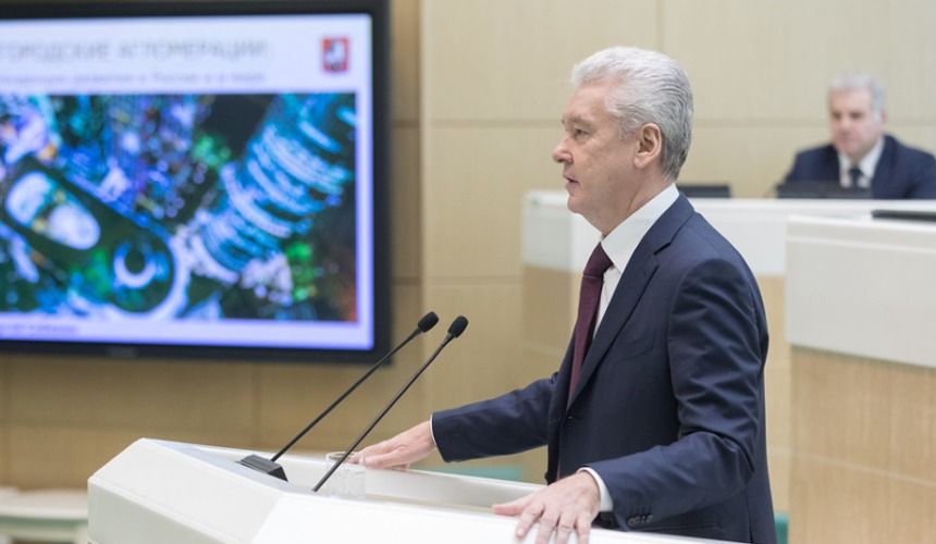 Сергей Собянин предложил упростить работу гостиниц и организаторов детского отдыха