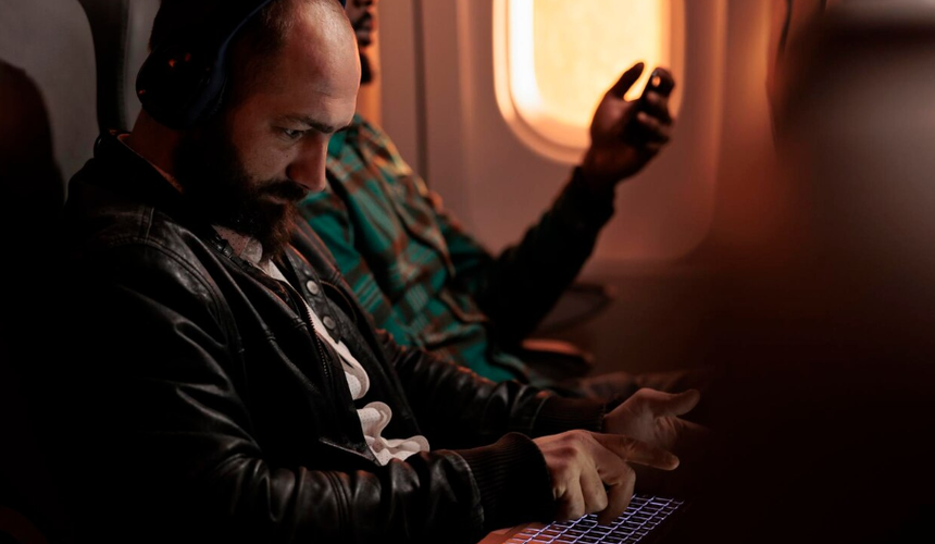 Wi-Fi в российских самолетах пообещали к 2028 году