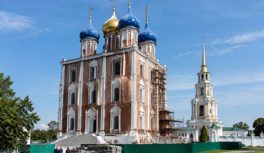Минкультуры объявило тендер на реставрацию собора в Рязани