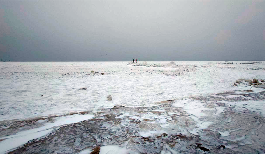 Желание сфотографировать замерзшую Балтику может обернуться штрафом