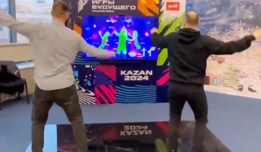 Туристам предложили потанцевать на вокзалах перед отправлением поезда