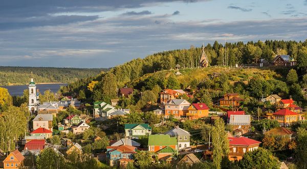 СМИ: избинг-отель в Плёсе пошел под снос