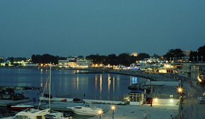 Отели в Анапе снижают цены на проживание в майские праздники