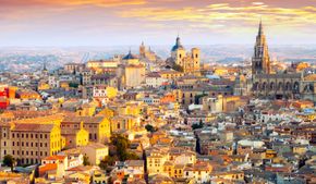 Туристов в регионах оставили без испанских виз