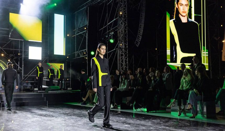 Новая форма бортпроводников S7 не оставила пассажиров равнодушными