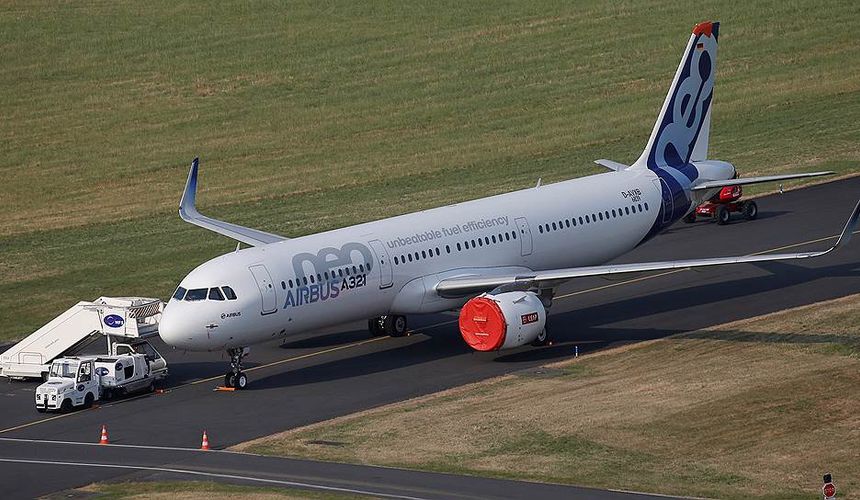 Российские авиакомпании поставили на бетон 34 самолета Airbus