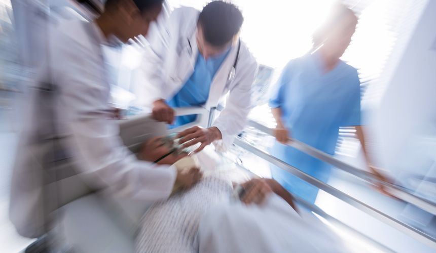 От россиянки в Египте требуют полмиллиона за операцию для вылета в Россию