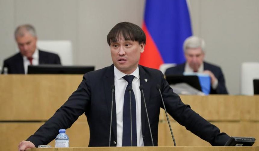 Тарбаев: экскурсии по крышам Петербурга нужно легализовать и упорядочить