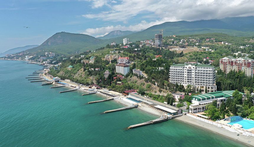 Власти Крыма посоветовали отелям отказаться от Booking.com