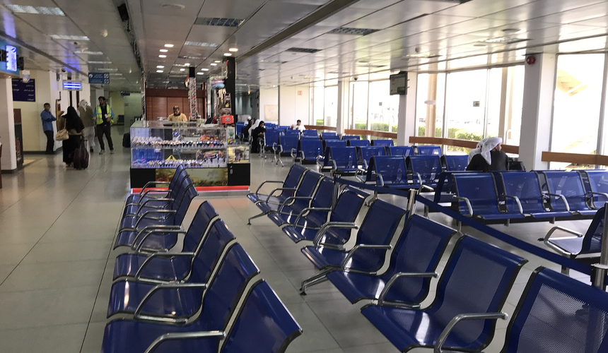 Российским школьникам не хватило мест на вывозном рейсе «Уральских авиалиний» из Рас-эль-Хаймы в Москву