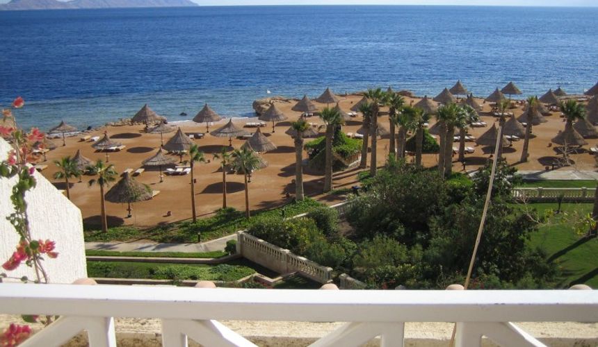 Пьяный турист угнал гольф-кар в пятизвездочном отеле в Шарм-эль-Шейхе