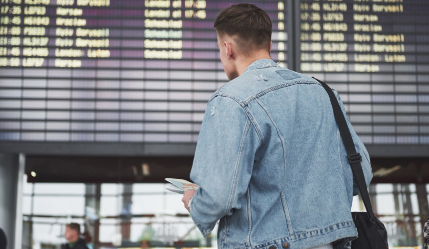 Росавиация расследует инцидент с боингом Red Wings, не улетевшим на Пхукет