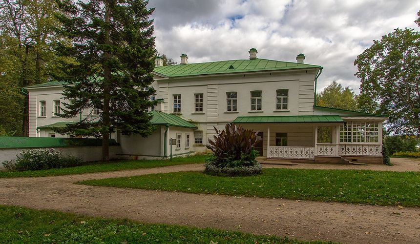 Дом Толстого в Ясной Поляне закроют для посещения на неделю