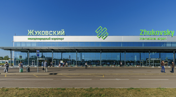 С пассажиров «Уральских авиалиний» в Жуковском брали незаконный сбор за багаж