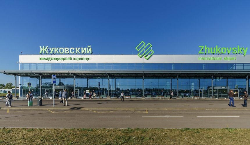 С пассажиров «Уральских авиалиний» в Жуковском брали незаконный сбор за багаж