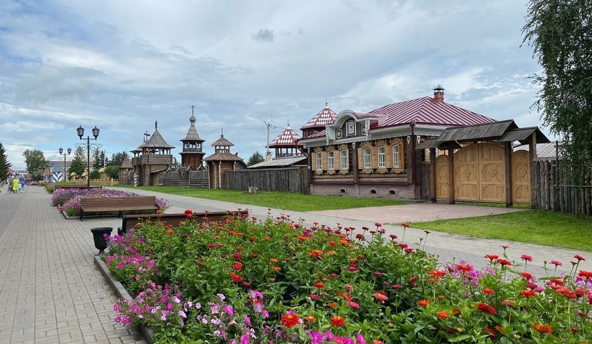 Путин заинтересовался музеем «Старина Сибирская» в Омской области