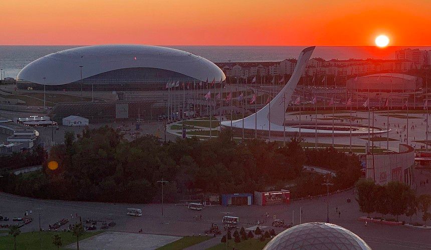 В отелях Сочи раскупают на Новый год королевские люксы и семейные апартаменты 