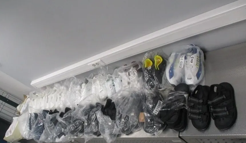 Туриста с чемоданом кроссовок задержали в Кольцово