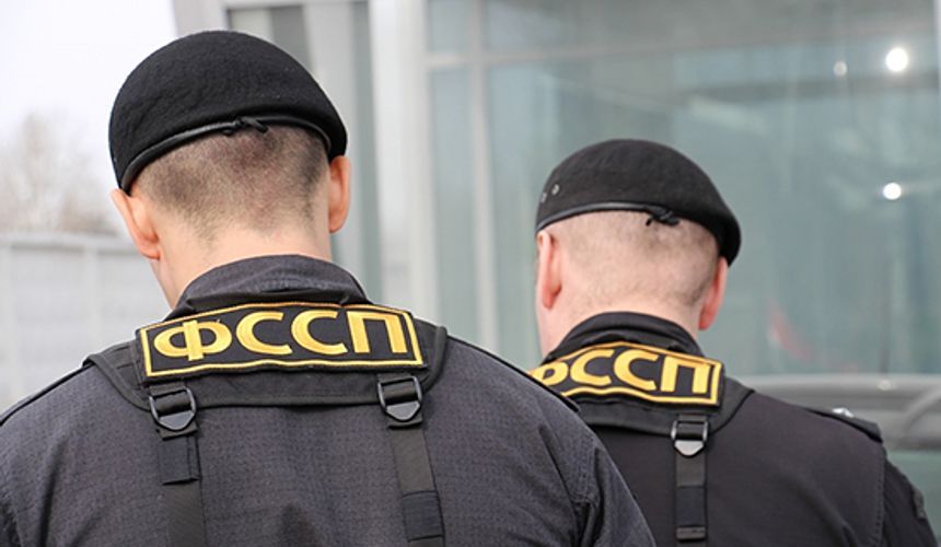 Сенатор предложила снимать запрет на выезд из РФ сразу после оплаты долга