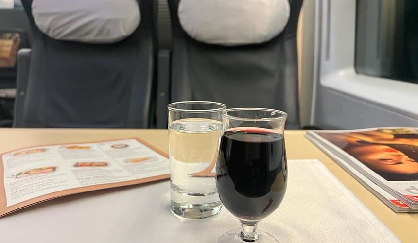 Туристы раскупили билеты на «Сапсаны» из Москвы в Санкт-Петербург на праздники