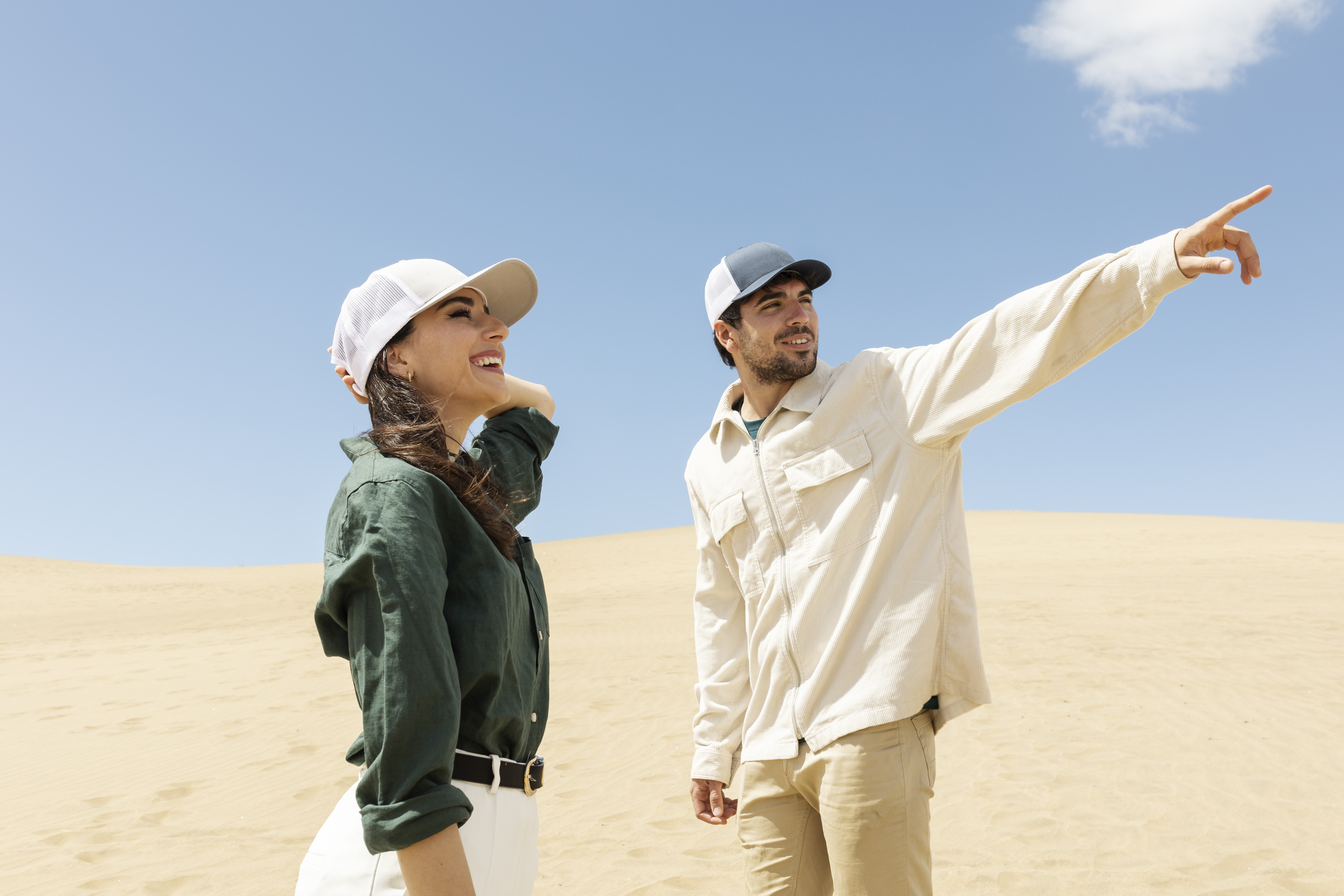  Россиянин подсчитал, сколько банок пива он купит, если не заплатит за въезд в Египет по новой цене